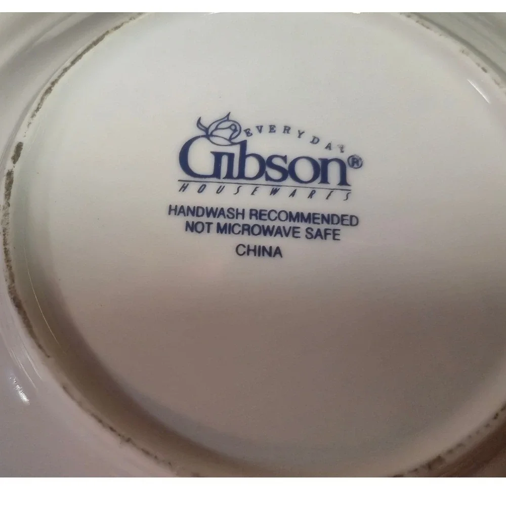 Gibson Housewares Everyday‎ White Swirl silver Trim Soup Pasta Bowls Set of 2